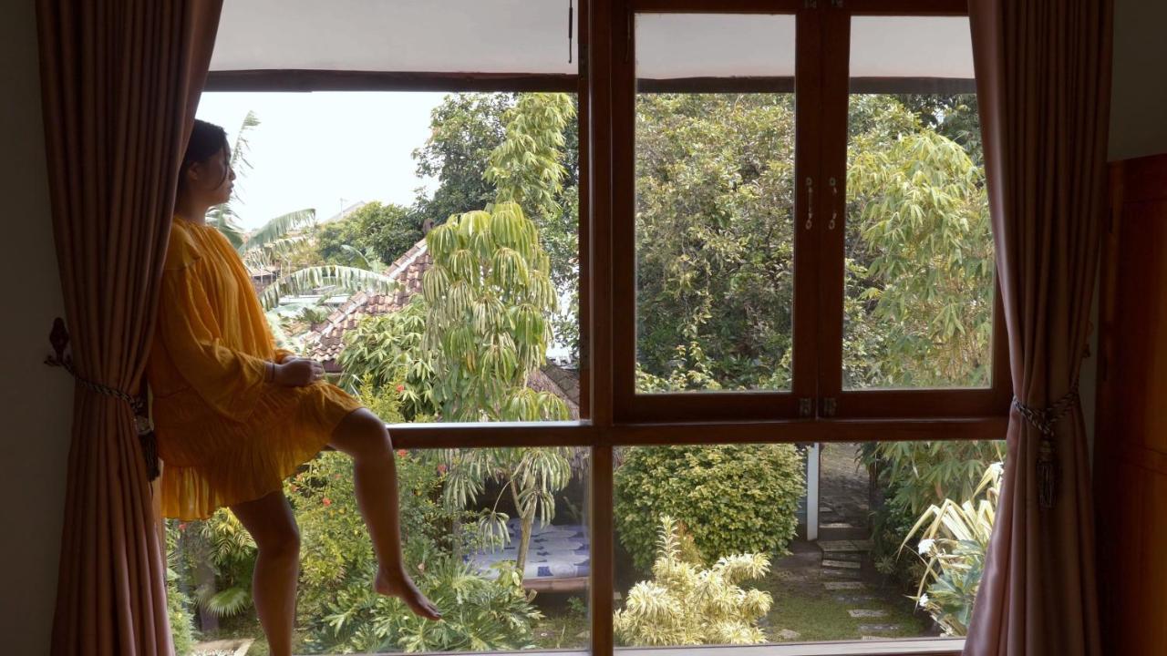 Villa Bougenville ยอกยาการ์ตา ภายนอก รูปภาพ
