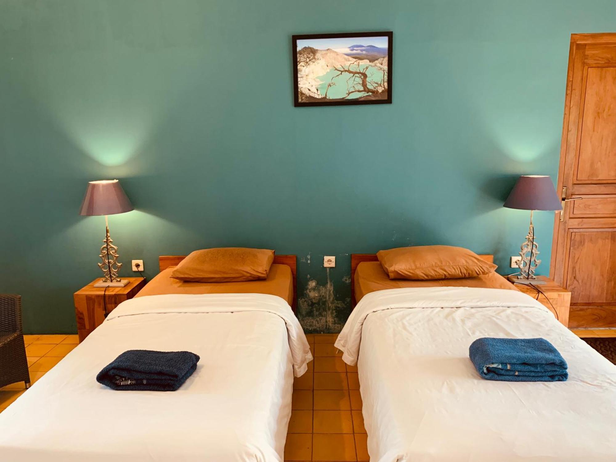 Villa Bougenville ยอกยาการ์ตา ภายนอก รูปภาพ